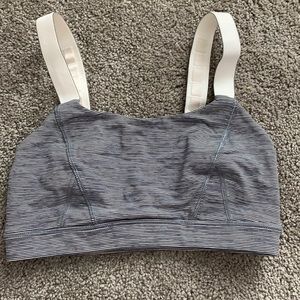 Lululemon bra